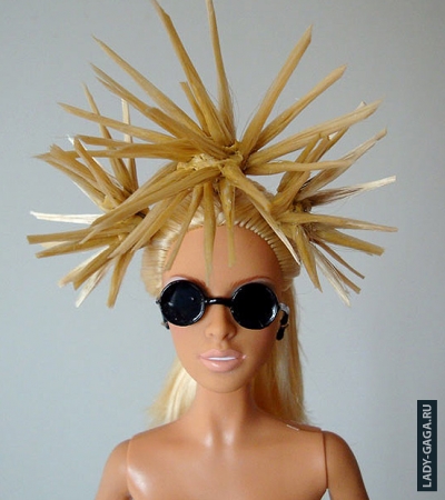       Lady Gaga   "Barbie dolls by Lu Wei Kang"