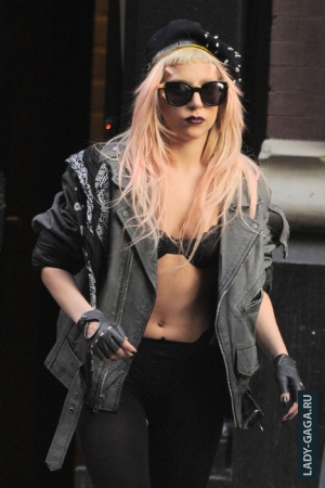 Lady Gaga     -