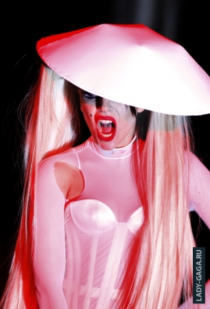       Mugler