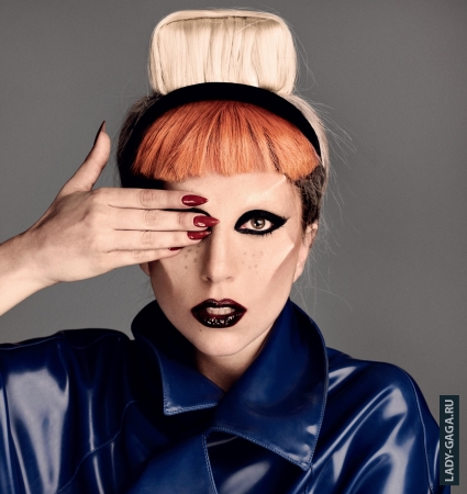      "i-D"