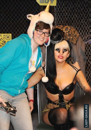 Lady Gaga     "Born This Way"   "Best Buy"