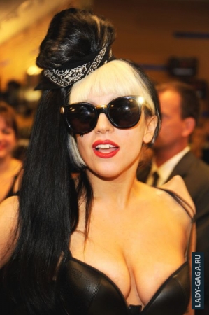 Lady Gaga     "Born This Way"   "Best Buy"
