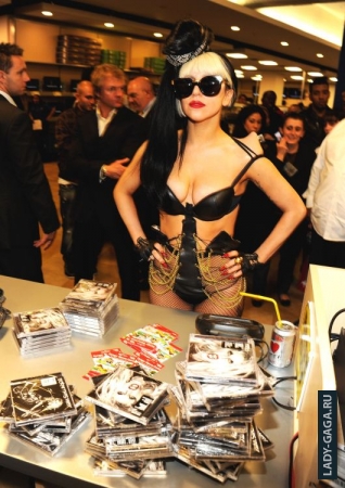 Lady Gaga     "Born This Way"   "Best Buy"