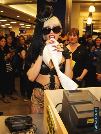 Lady Gaga     "Born This Way"   "Best Buy"