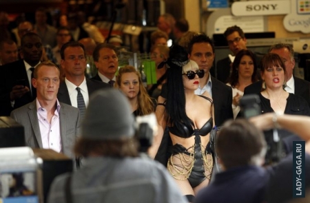 Lady Gaga     "Born This Way"   "Best Buy"
