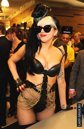 Lady Gaga     "Born This Way"   "Best Buy"