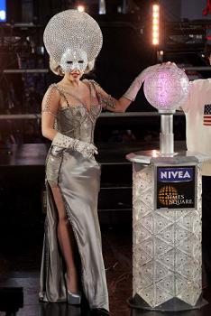 Lady Gaga за 2012 год планирует дать 450 концертов Lady Gaga за 2012 год планирует дать 450 концертов